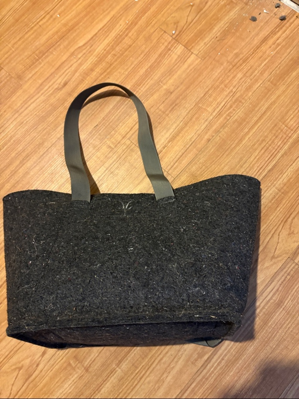 Ibex wool tote